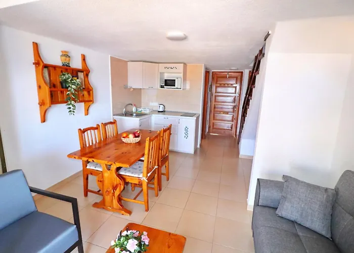 370 Parque Santiago 2 By Tenerife & Sales * Arona (Tenerife)