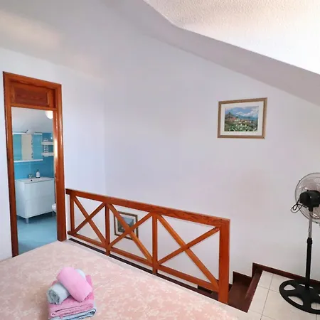 370 Parque Santiago 2 By Tenerife & Sales * Arona (Tenerife)